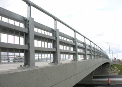 Viaduc de la rue Peps, Université Laval