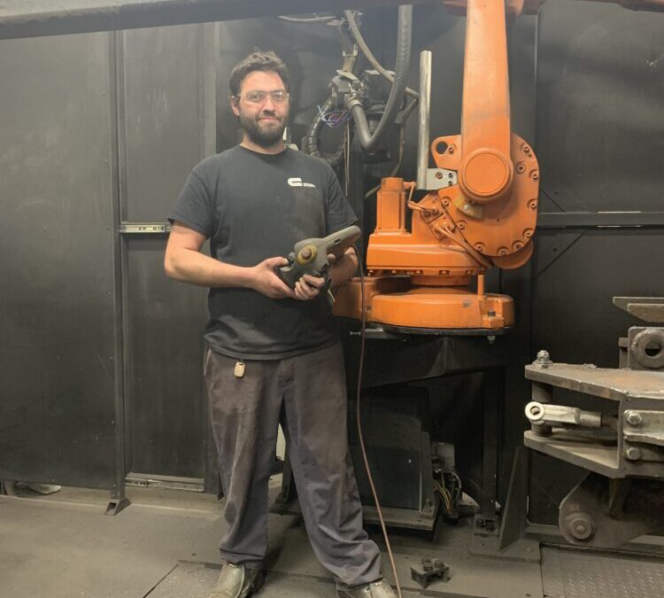 Opérateur robot soudeur