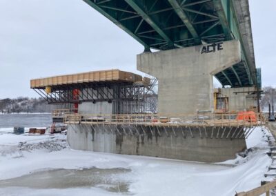 Pont Pie-IX | Structure temporaire